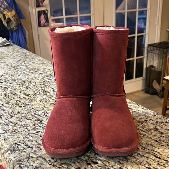 BearPaw Women's Burgundy Suede Winter Boots - Picture 14 of 15